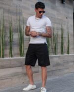 Bermuda Mom Jeans Negro con Rotura - Imagen 2
