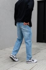 Jean Mom Regular Ezequiel Stone Celeste Roto - Imagen 2