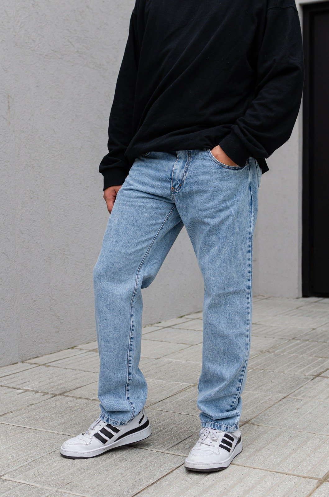 8191b1dc-7dd5-48c3-9ef3-6b581a60d151 Jean Clásico Harly Celeste Nevado Liso - Imagen 1