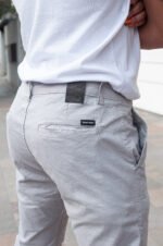 Pantalón Chino Slim Fit Gris Perla - Imagen 4