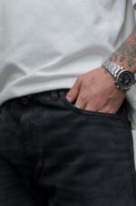 Jean Mom Regular Ibai Negro Localizado - Imagen 3