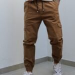 Pantalón Jogger Cargo Almendra Gabardina Elastizado