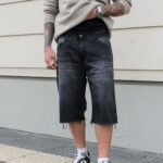Bermuda Jean Baggy con Flecos Gris-Negro