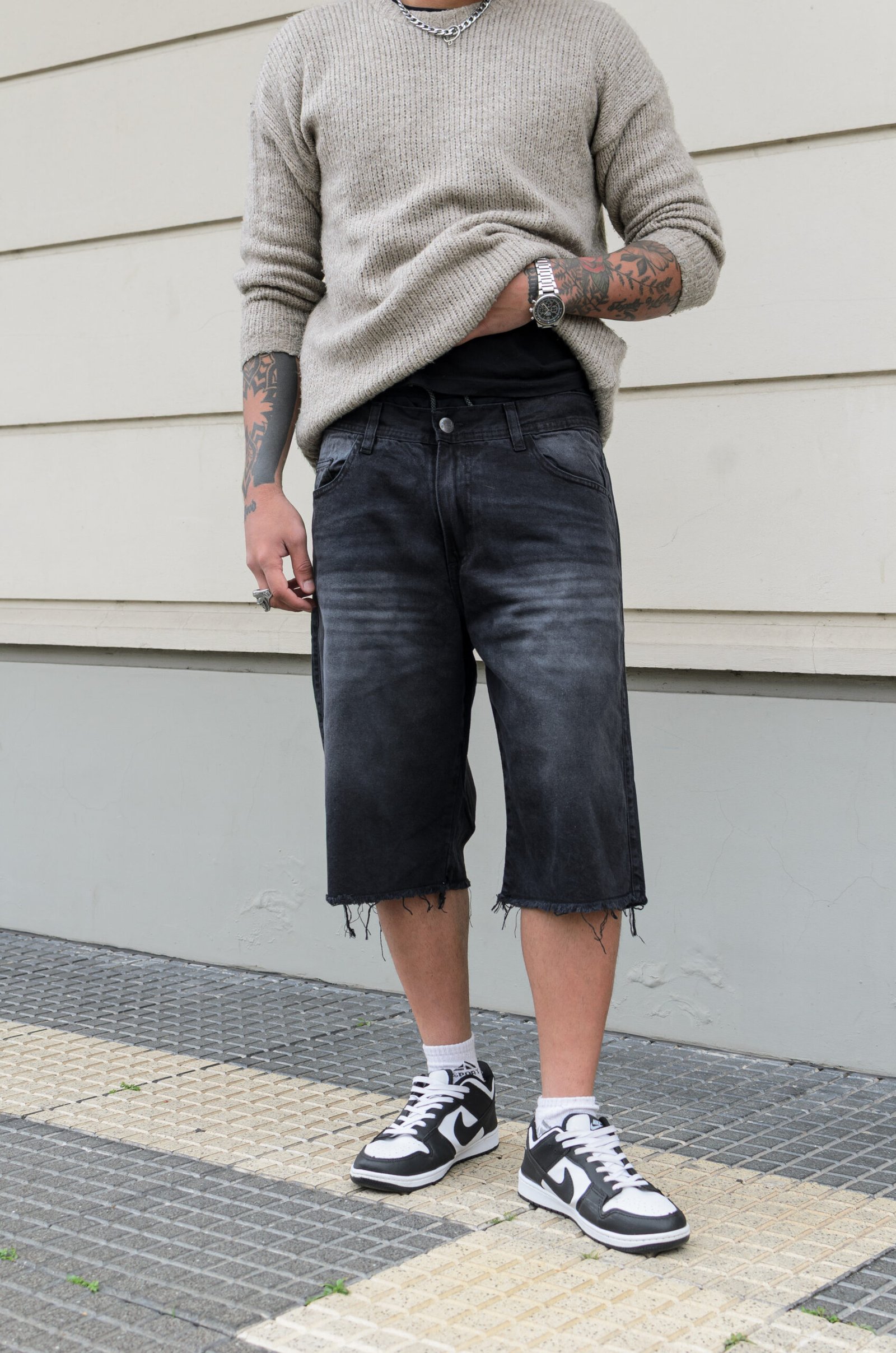 DSC_1425 Bermuda Jean Baggy con Flecos Gris-Negro - Imagen 1