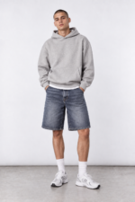 Bermuda Jean Mom Baggy Gris Rigido