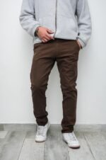 Chino Chocolate Semi Clásico